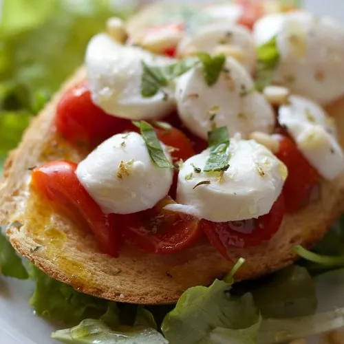 Bruschetta tomate mozzarella crue