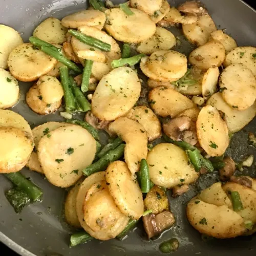 Poêlée sarladaise aux légumes du jardin