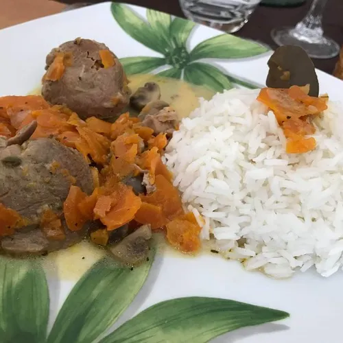 Sot l'y laisse de dinde aux champignons et aux carottes