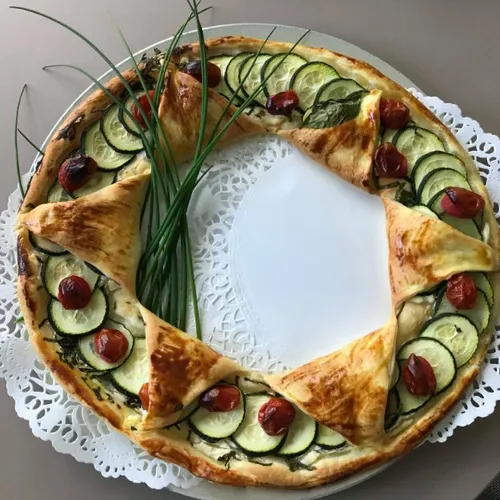 Couronne aux légumes d'été recipe