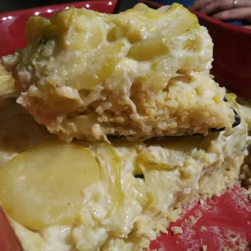 Gratin de courgettes au chèvre sur lit de boulgour