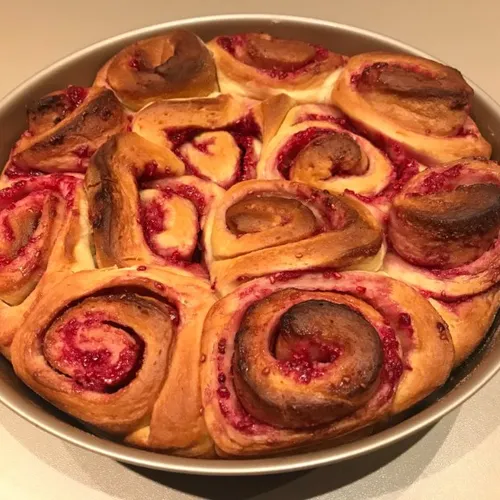 Brioche moelleuse à la framboise recipe
