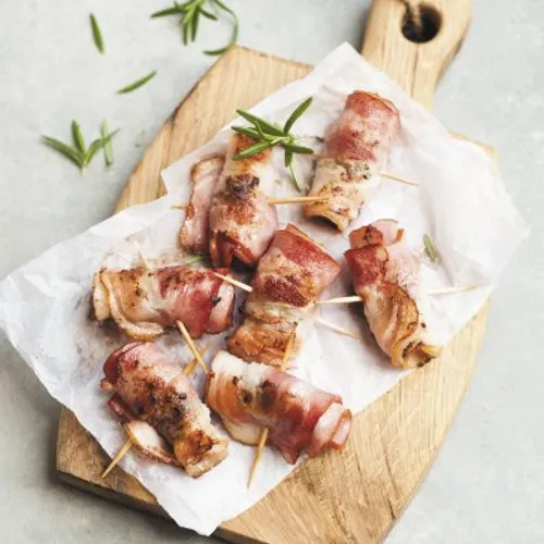 Pruneaux au bacon recipe