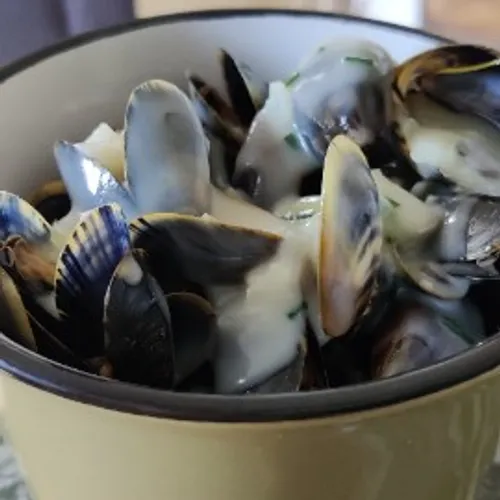 Moules fraîches à la crème