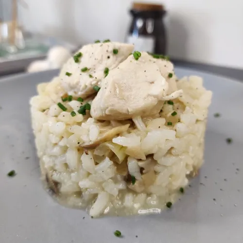 Risotto de poulet aux champignons