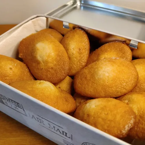 Madeleines moelleuses au miel