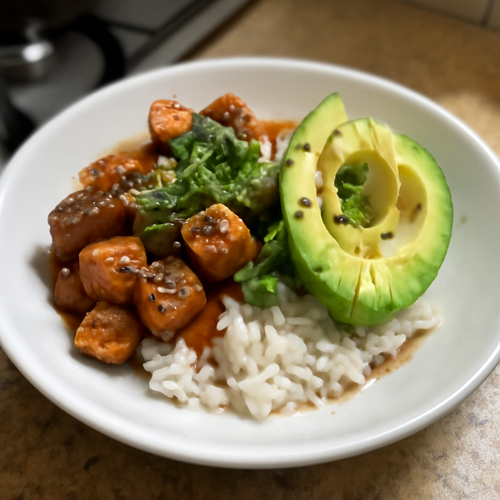Mini Poke Bowls d'Avocat et de Tofu
