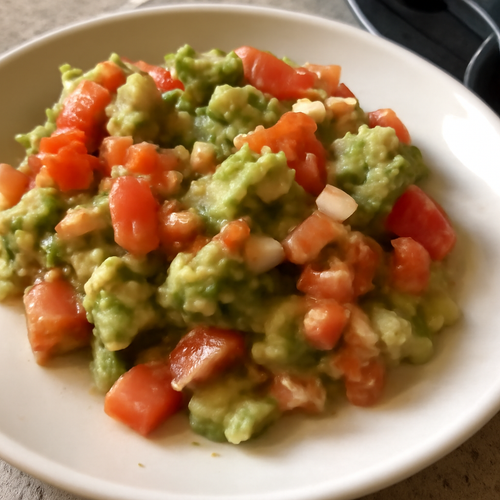 Guacamole Authentique aux Tomates et Oignons